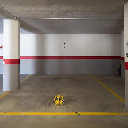 Luxury 2Br Penthouse - Rooftop, Pool, Sea Views