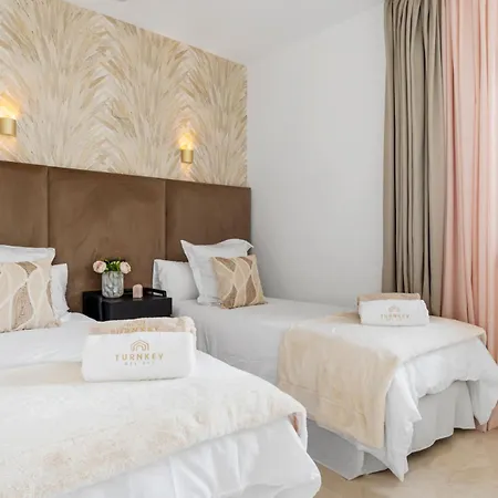 Apartman Luxury 2br Penthouse - Rooftop, Pool, Sea Views