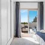 Apartment Luxury 2br Penthouse - Rooftop, Pool, Sea Views Estepona