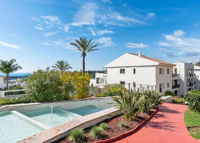 Luxury 2Br Penthouse - Rooftop, Pool, Sea Views * Estepona